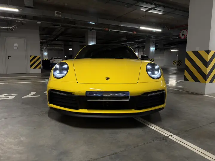 Porsche · 911 · 992 · Carrera 4S