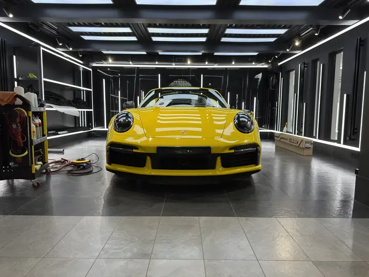 Porsche · 911 · 992 · Turbo