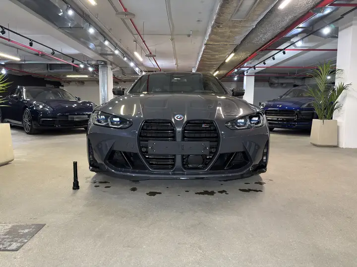 BMW · M4 · G82