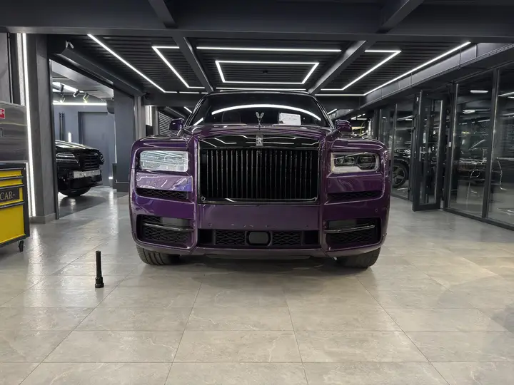 Rolls-Royce · Cullinan
