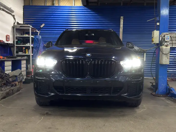 BMW · X5 · G05 · m50i