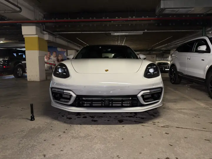Porsche · Panamera · 971 · GTS