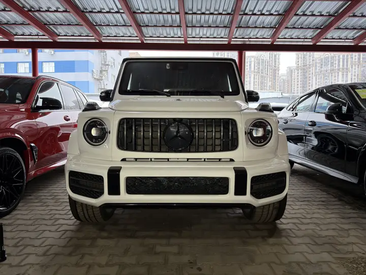 Mercedes-Benz · G-Class · 463 · G63