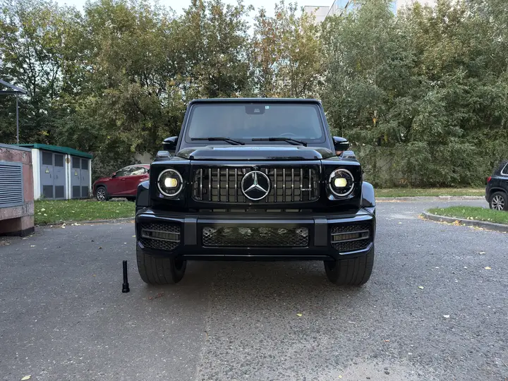 Mercedes-Benz · G-Class · 463 · G63