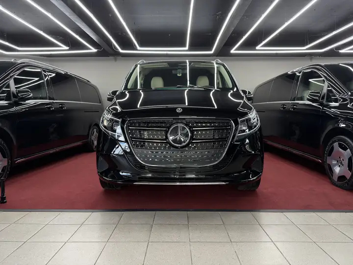 Mercedes-Benz · V-klasse