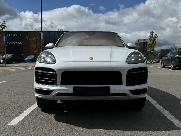 Porsche · Cayenne · E3 · S