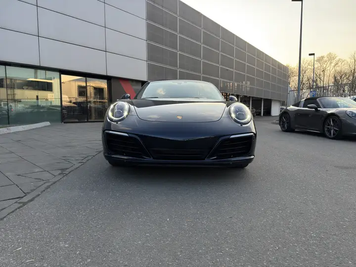Porsche · 911 · 991
