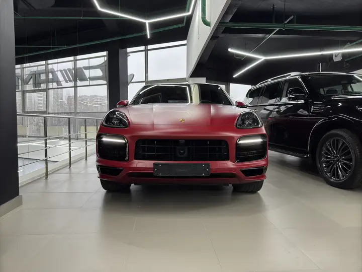 Porsche · Cayenne · E3 · GTS