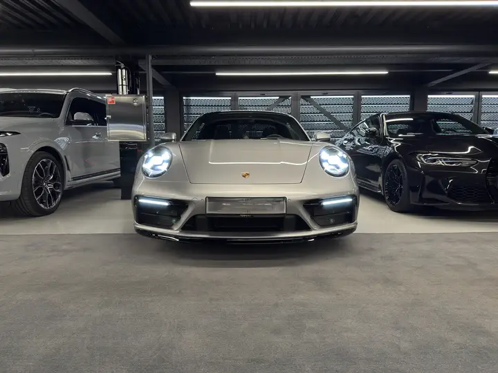 Porsche · 911 · 992 · Carrera 4S