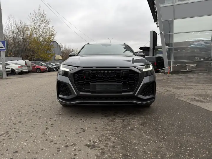 Audi quattro GmbH · RSQ8