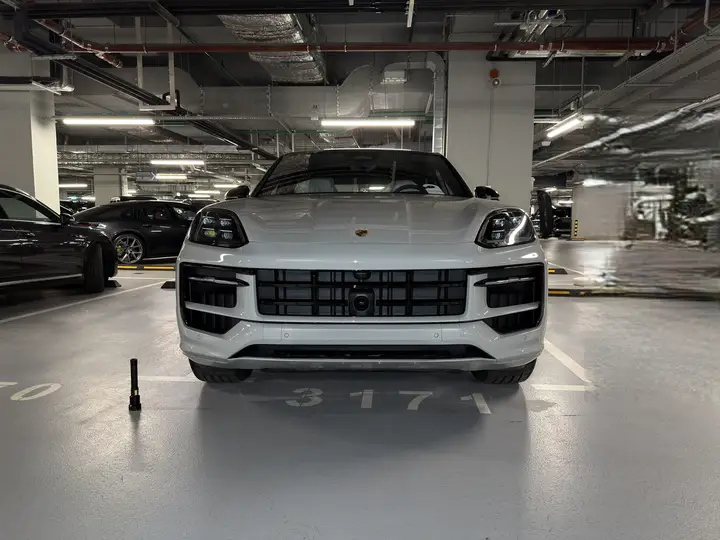 Porsche · Cayenne · E3