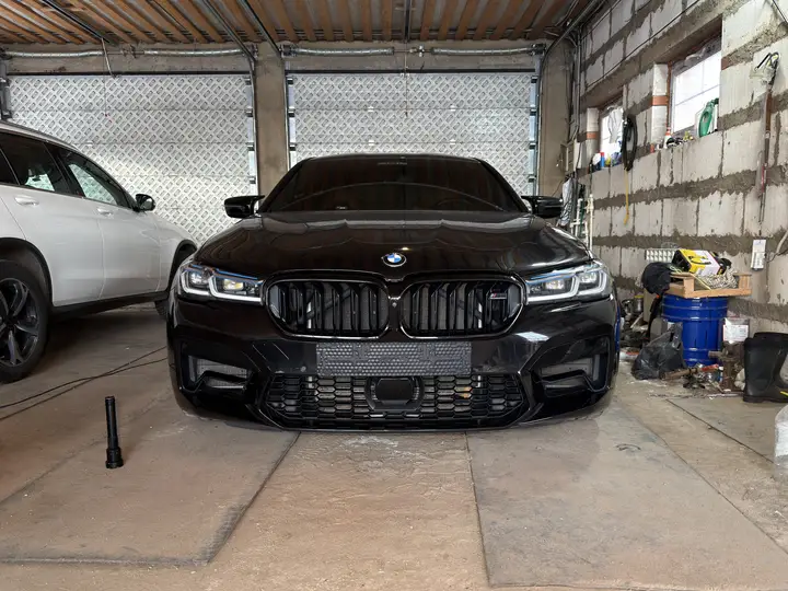 BMW · M5 · F90