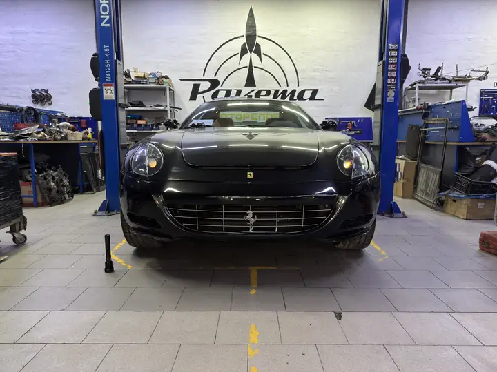 Ferrari · 612