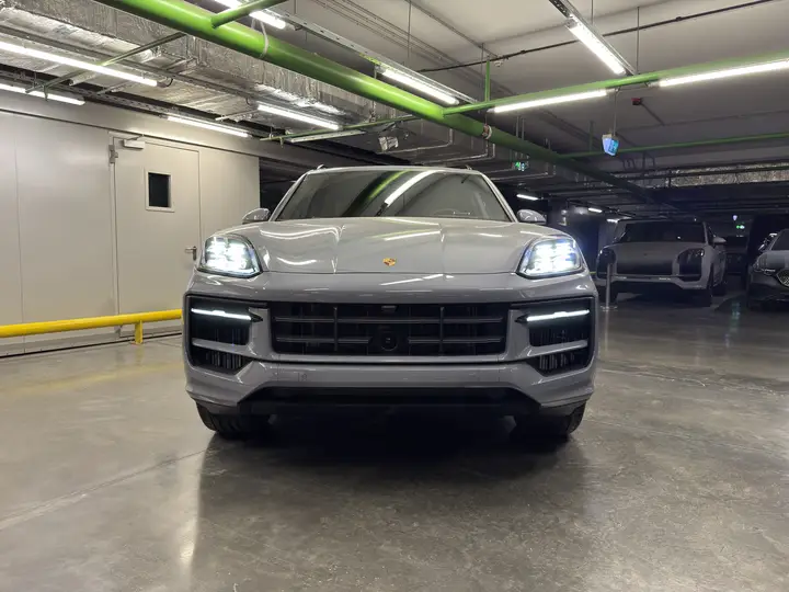 Porsche · Cayenne · E3