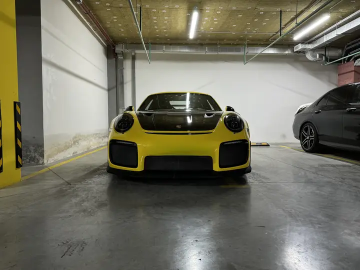 Porsche · 911 · 991 · GT2RS