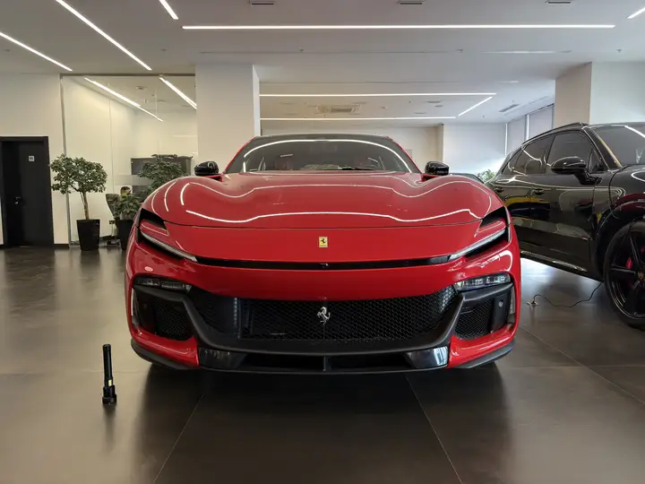 Ferrari · Purosangue