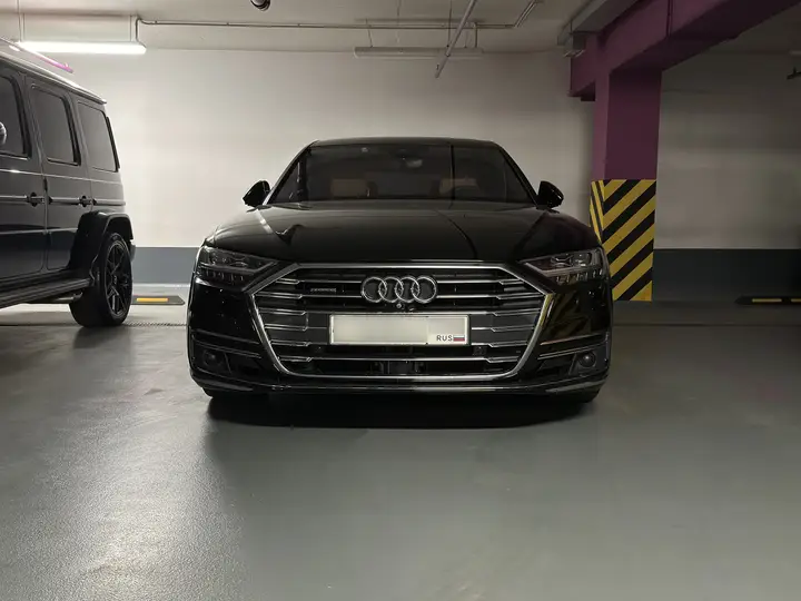 Audi · A8 · D5