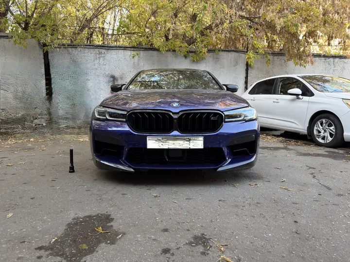 BMW · M5 · F90
