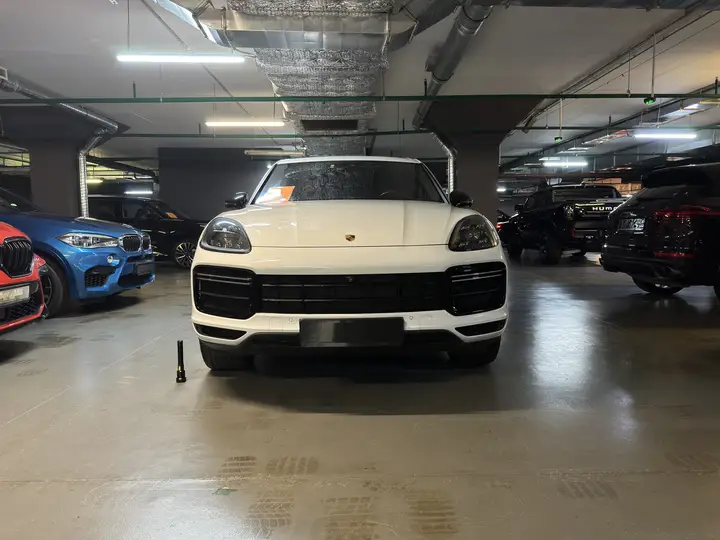 Porsche · Cayenne · E3 · Turbo