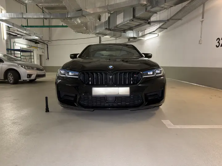 BMW · M5 · F90