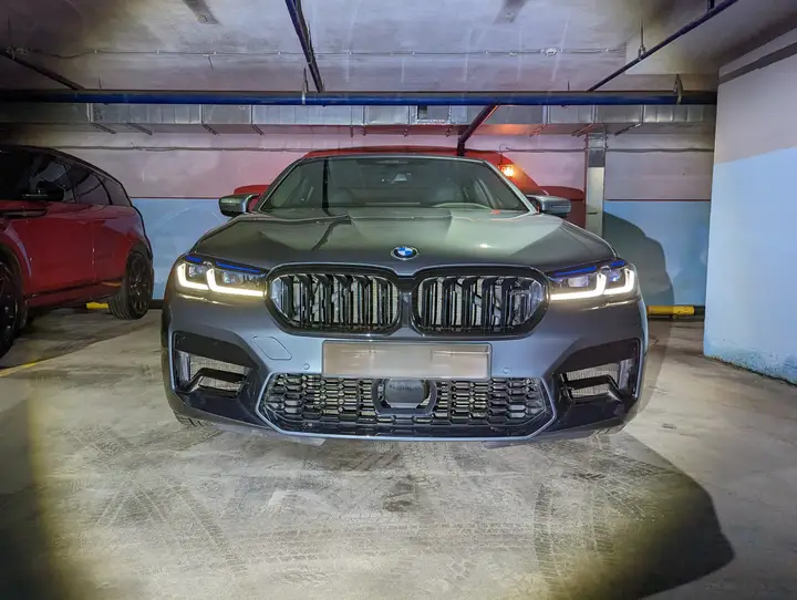 BMW · M5 · F90