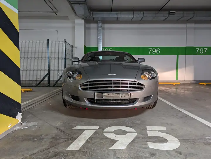 Aston Martin из практики Mint Condition