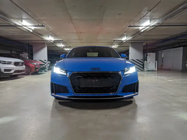 Audi · TT · 8S