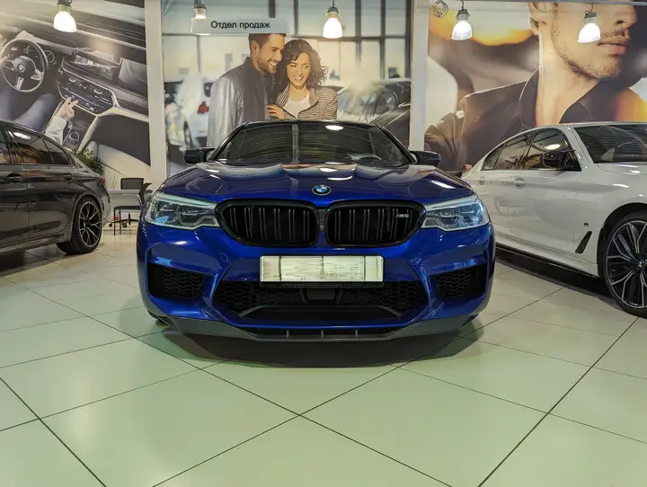 BMW · M5 · F90