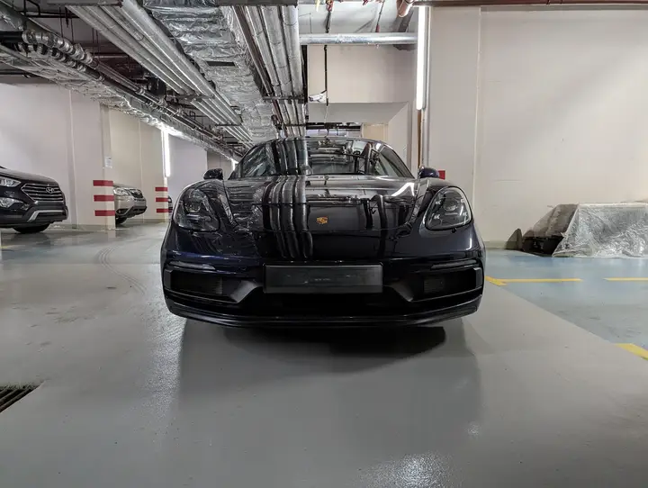 Porsche · Cayman · 982