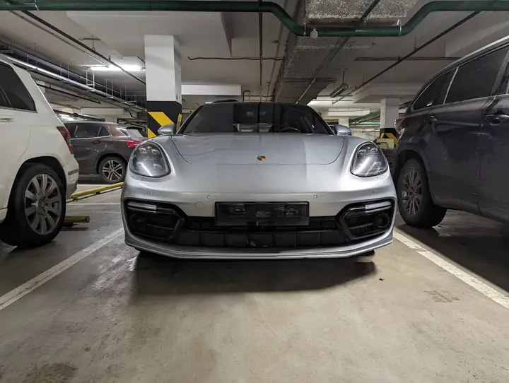 Porsche · Panamera · 971