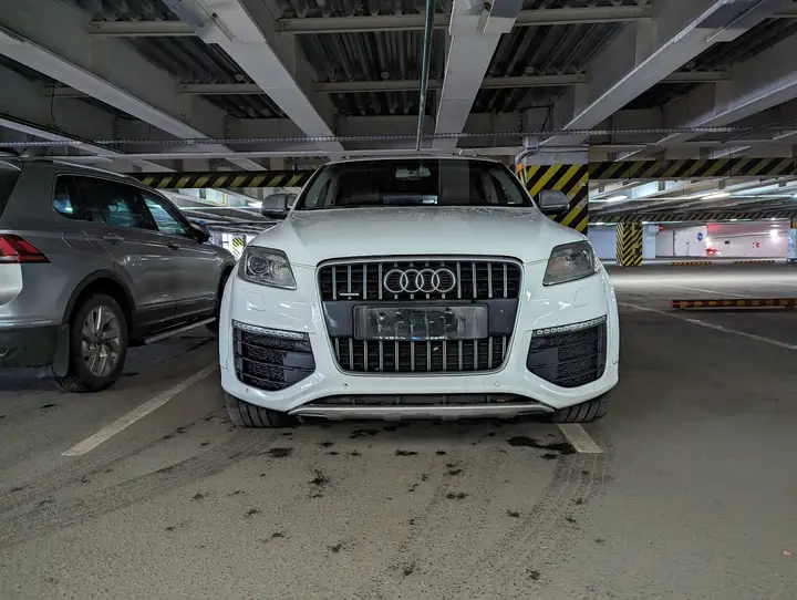 Audi · Q7 · 4L · V12tdi
