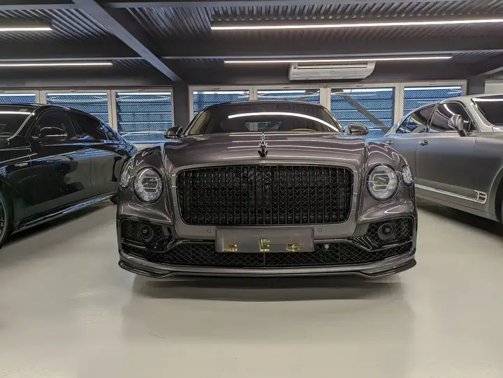 Bentley · Flying Spur