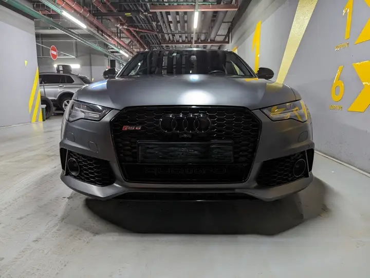 Audi quattro GmbH · RS6 · C7