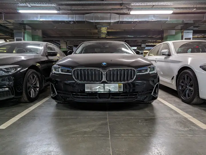 BMW · 5 Series · G30