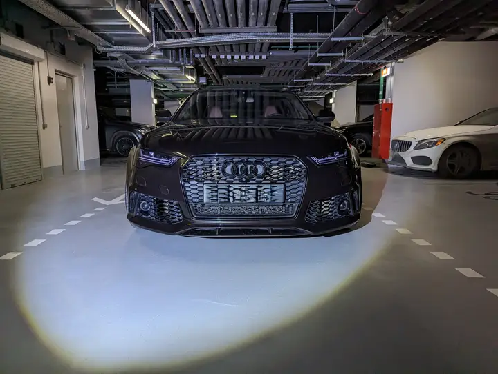 Audi quattro GmbH · RS6 · C7
