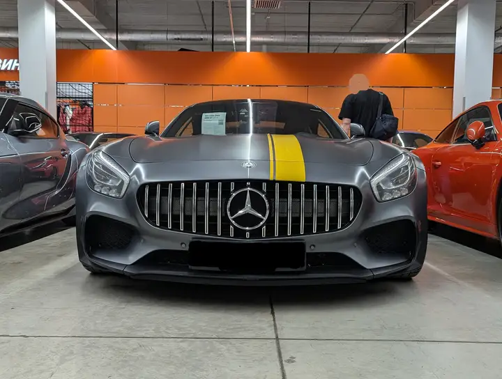 Mercedes-Benz · AMG GT