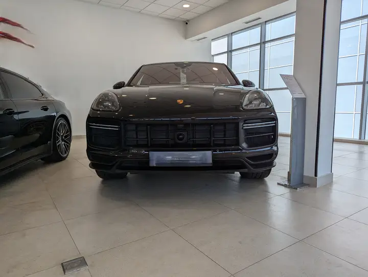 Porsche · Cayenne · E3 · Turbo GT