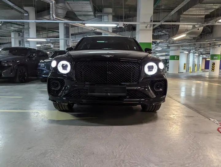 Bentley · Bentayga