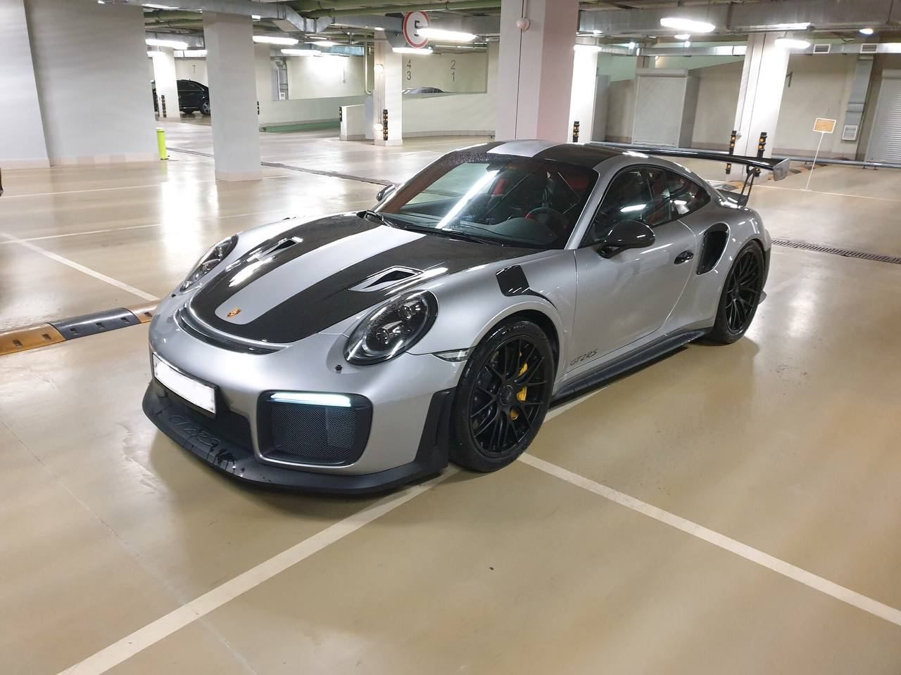 Проверили Porsche 911 GT2RS (911.2)